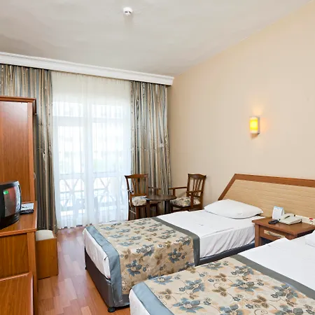Titan Garden Ultra Курортный комплекс 4*