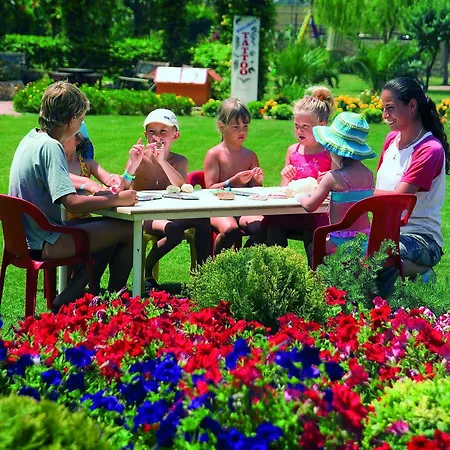 Курортный комплекс Titan Garden Ultra Конаклы
